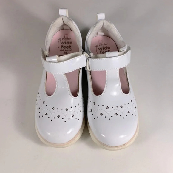 Stride rite size 12 Lacey white patent leather classic Mary Jane star pattern - Picture 1 of 8